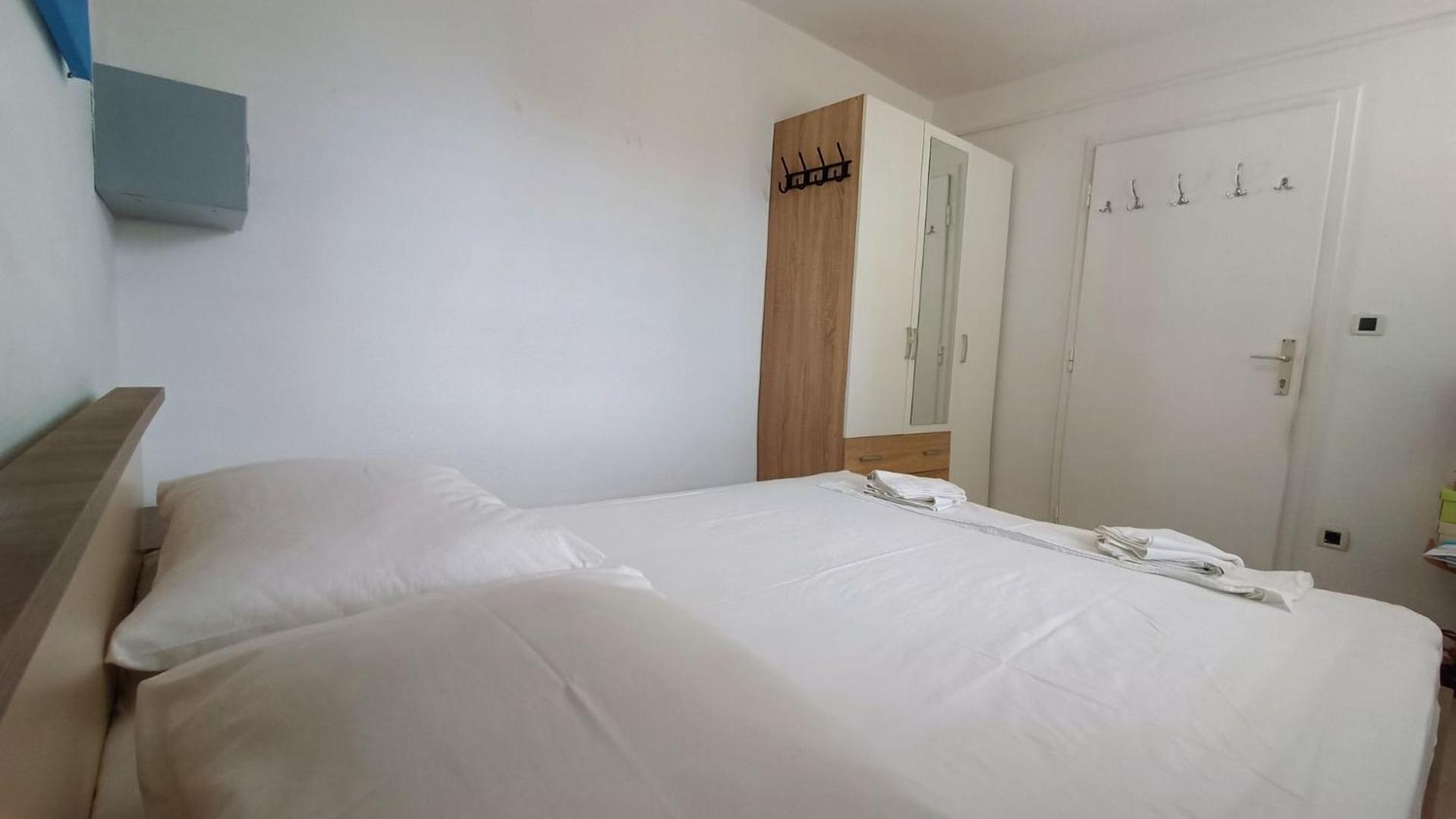 Apartments Marinko プロマイナ エクステリア 写真