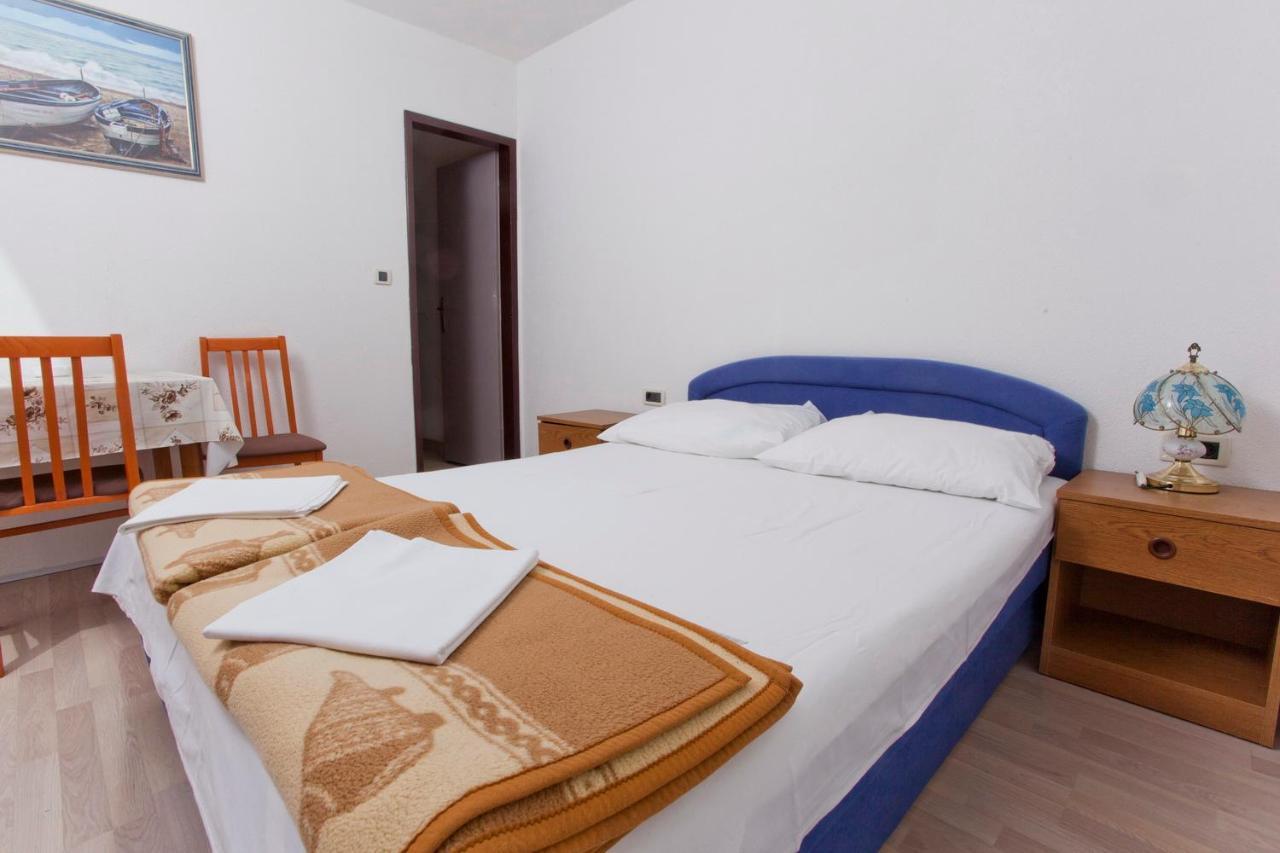 Apartments Marinko プロマイナ エクステリア 写真