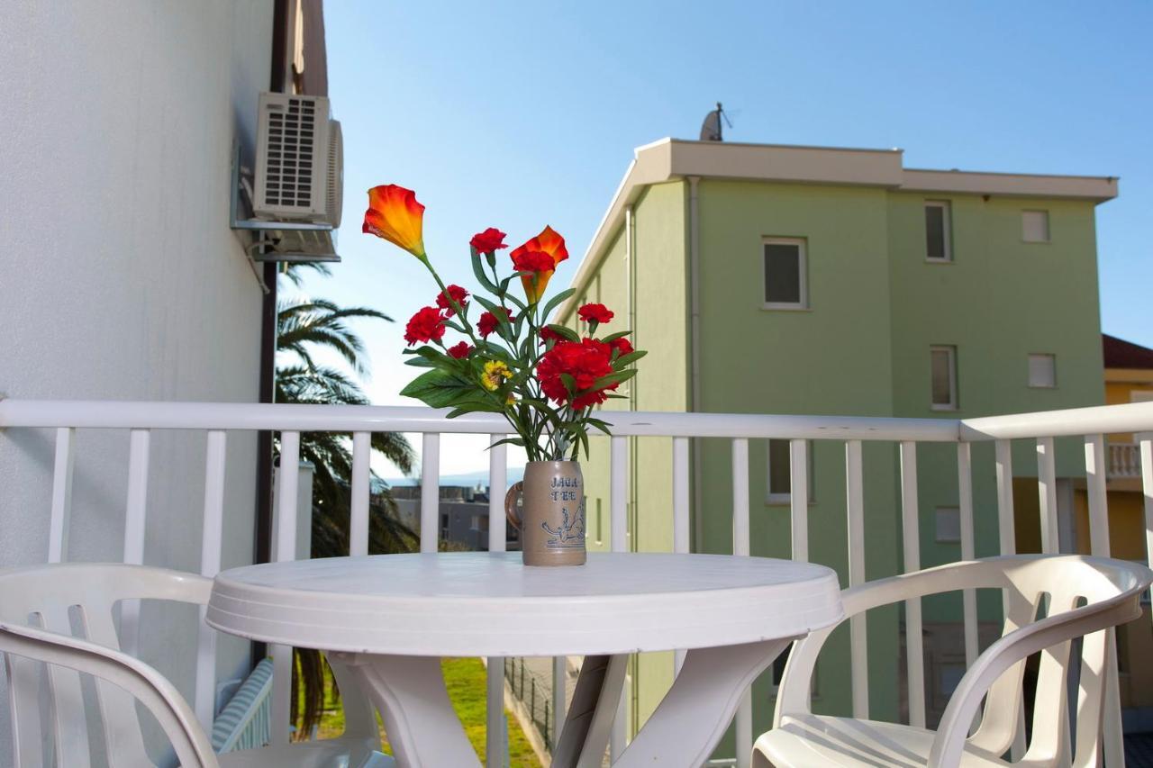 Apartments Marinko プロマイナ エクステリア 写真