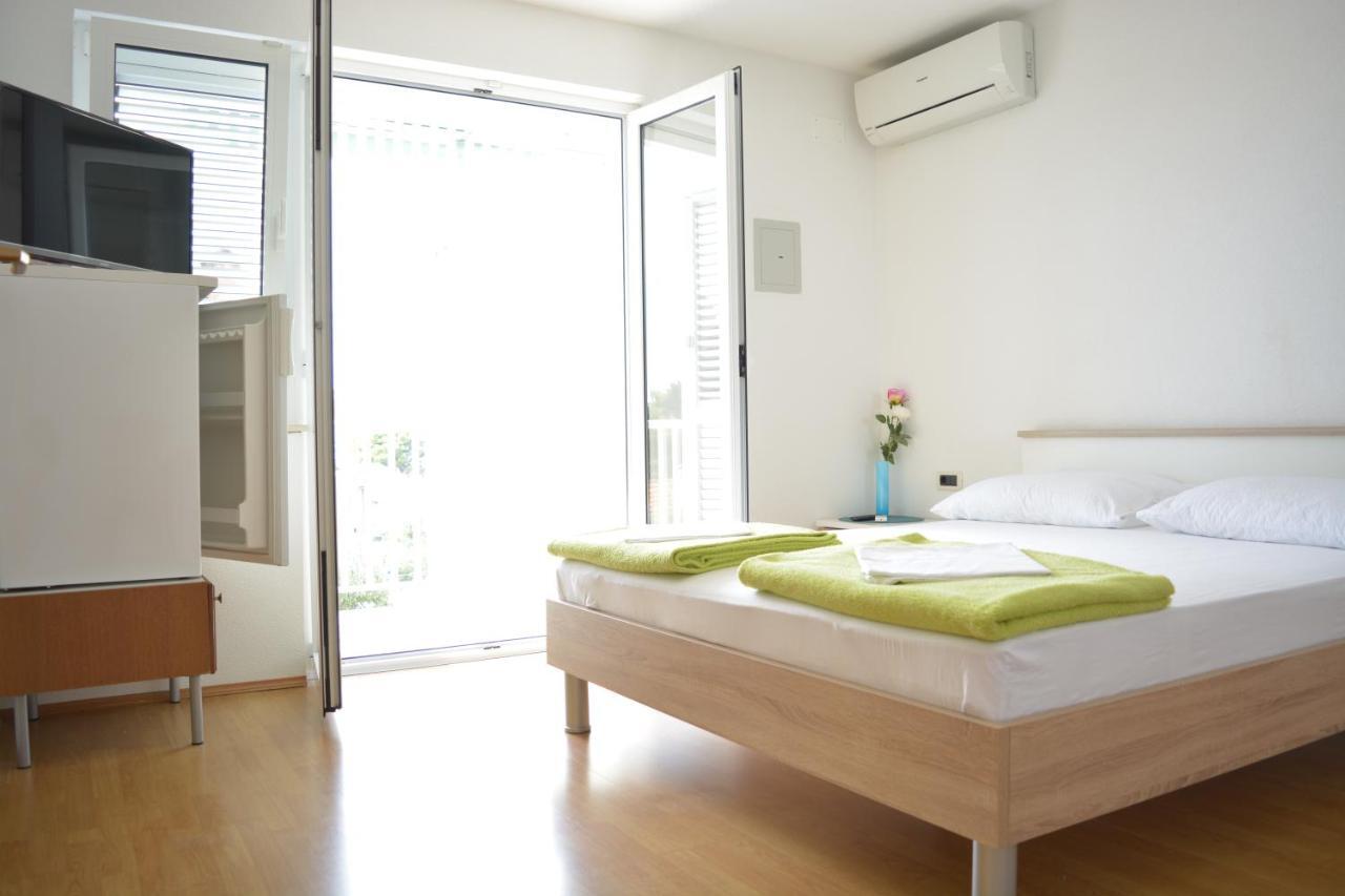 Apartments Marinko プロマイナ エクステリア 写真